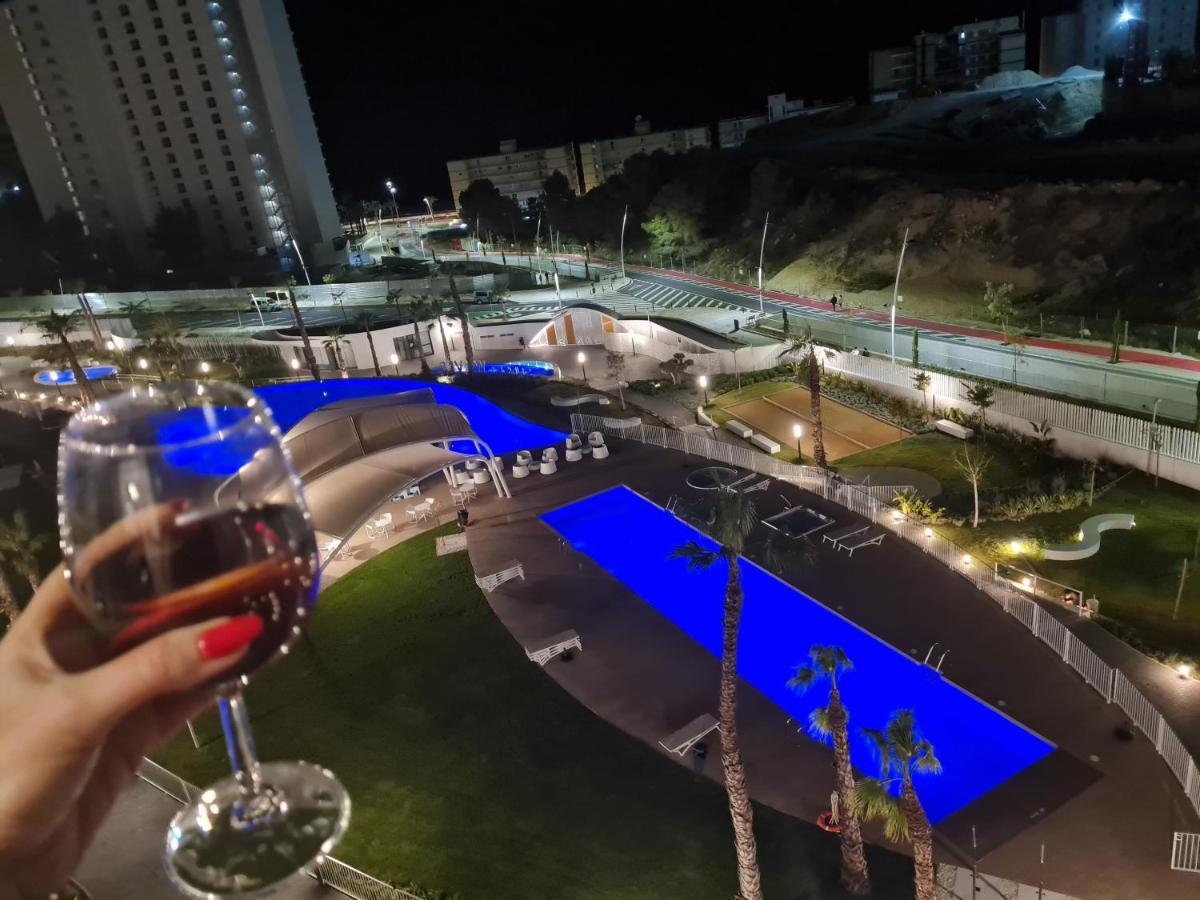 Sunny Morning Of Costa Blanca - Sunset Waves Benidorm Apartment Exterior foto