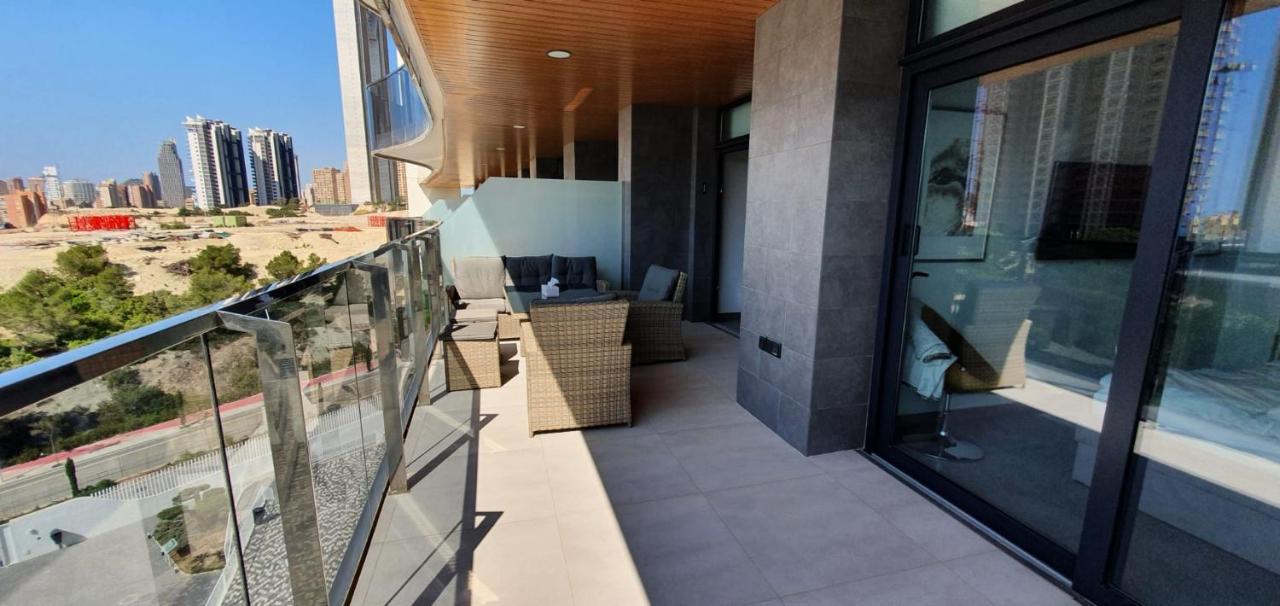 Sunny Morning Of Costa Blanca - Sunset Waves Benidorm Apartment Exterior foto